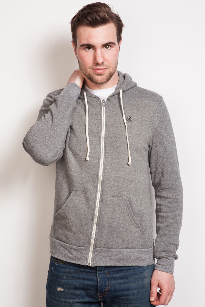 CLASSIC HOODIE